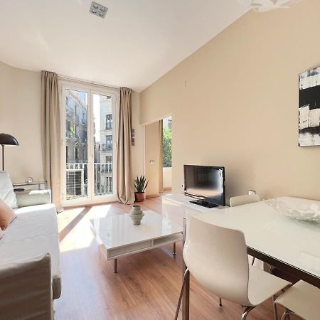 Stay U-Nique Apartments Fontanella Barcelona Ngoại thất bức ảnh