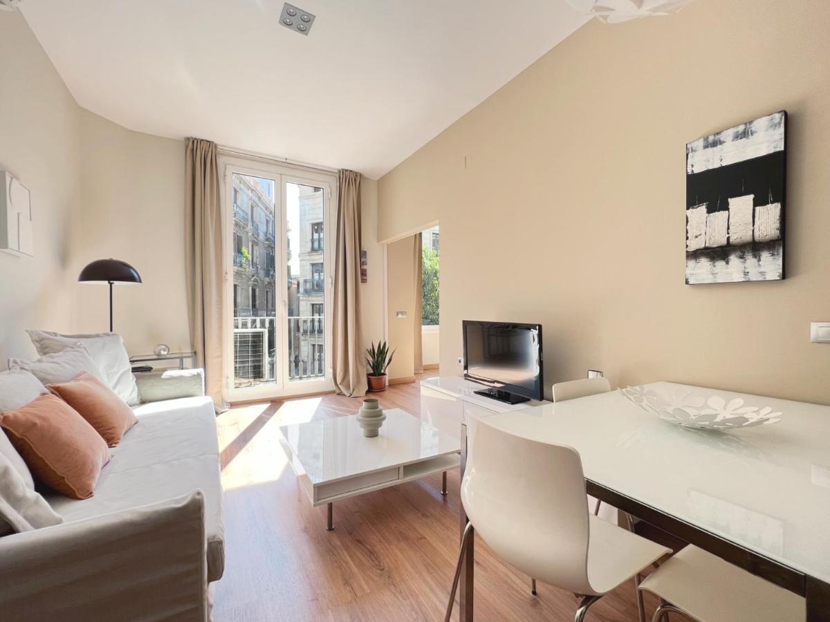 Stay U-Nique Apartments Fontanella Barcelona Ngoại thất bức ảnh
