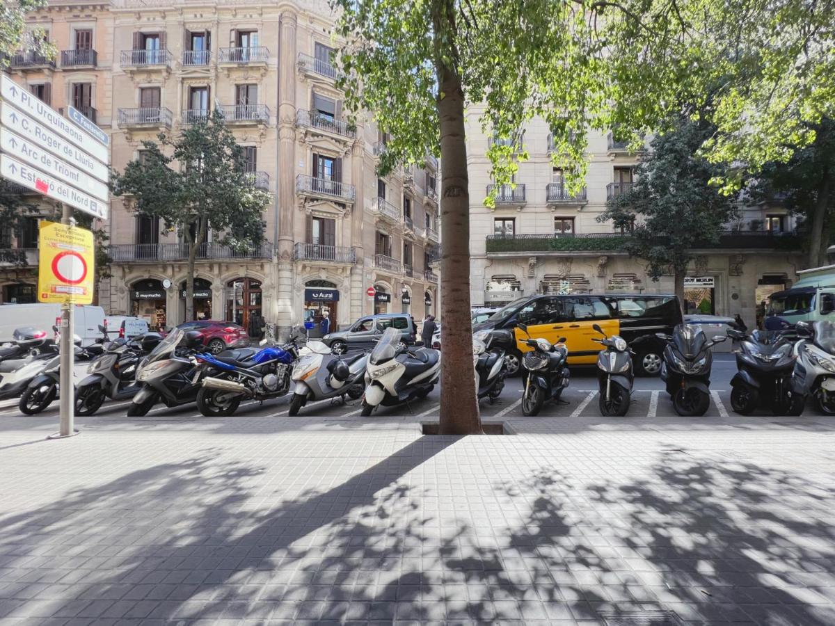Stay U-Nique Apartments Fontanella Barcelona Ngoại thất bức ảnh